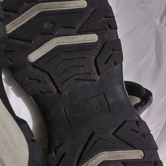 Ozark Trail Men’s Outdoor Trek Ankle Strap Sandals sz 13